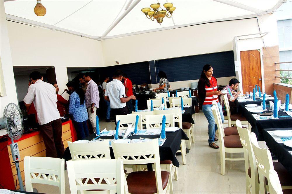 Itsy Hotels Elmas Golden Key Bangalore Exterior foto